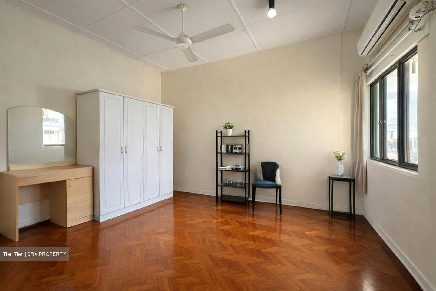 Upper Paya Lebar Road (D19), Apartment #566303151